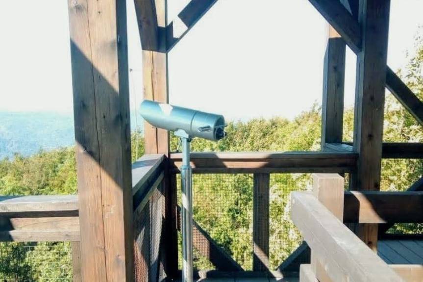 Na wieży w Cergowej zamontowano lunetę panoramiczną
