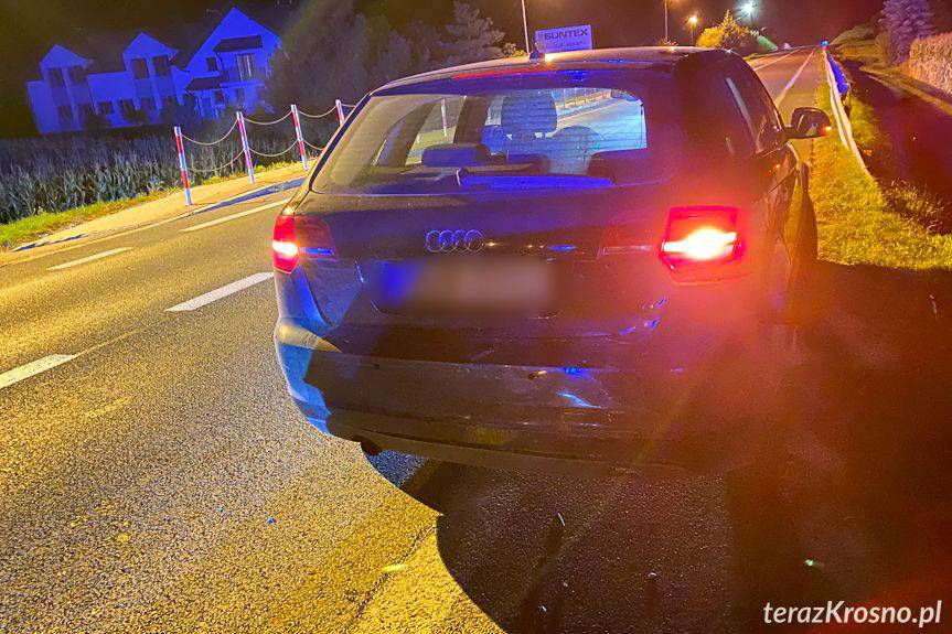 Wieczorna kolizja w Rogach na DK19