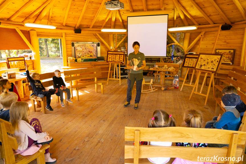 Krosno. Poznawanie świata natury wszystkimi zmysłami [FILM]