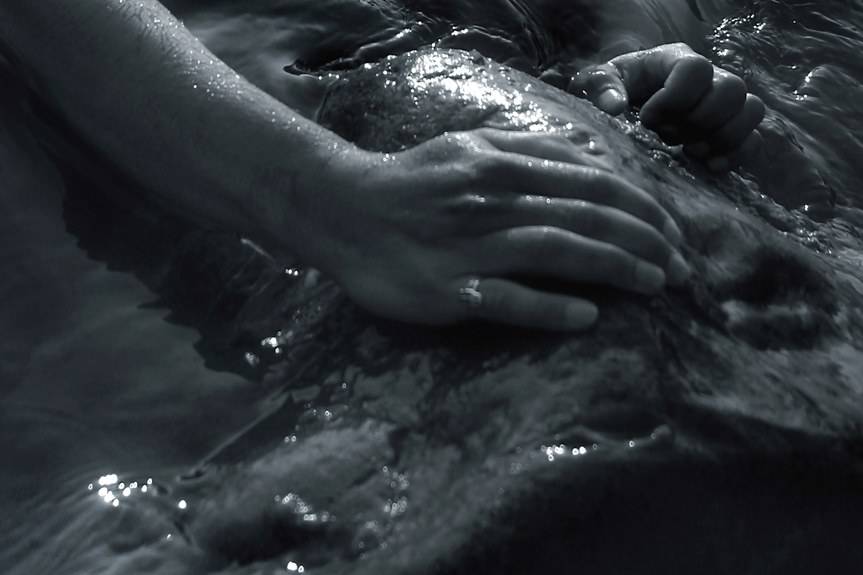 REGION. Ciało mężczyzny w rzece