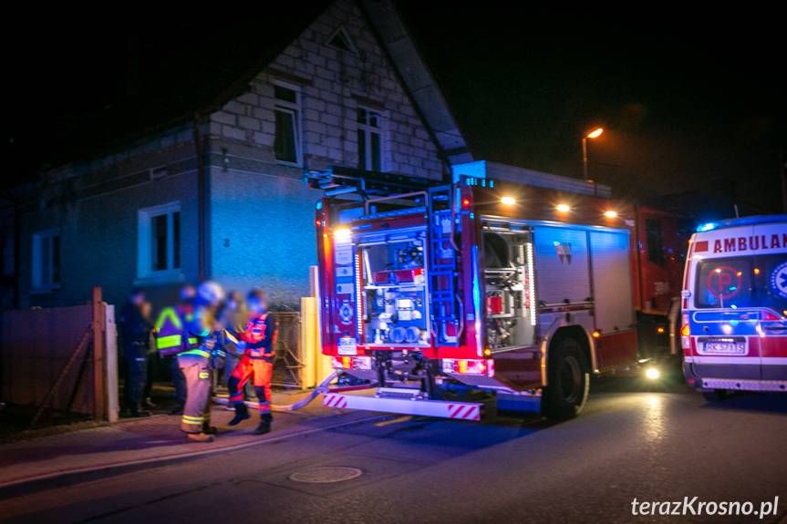 Dukla. Pożar sadzy i poddasza