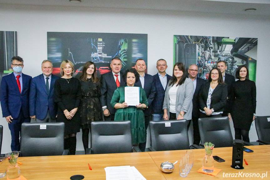 Splast, ERKO, BWI Poland Technologies i Nowy Styl wspólnie z KPU w Krośnie będą kształcić studentów