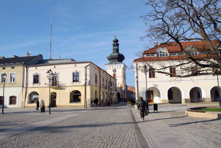 "Gmina dobra do życia". Sprawdź, jak oceniono Krosno i gminy powiatu krośnieńskiego
