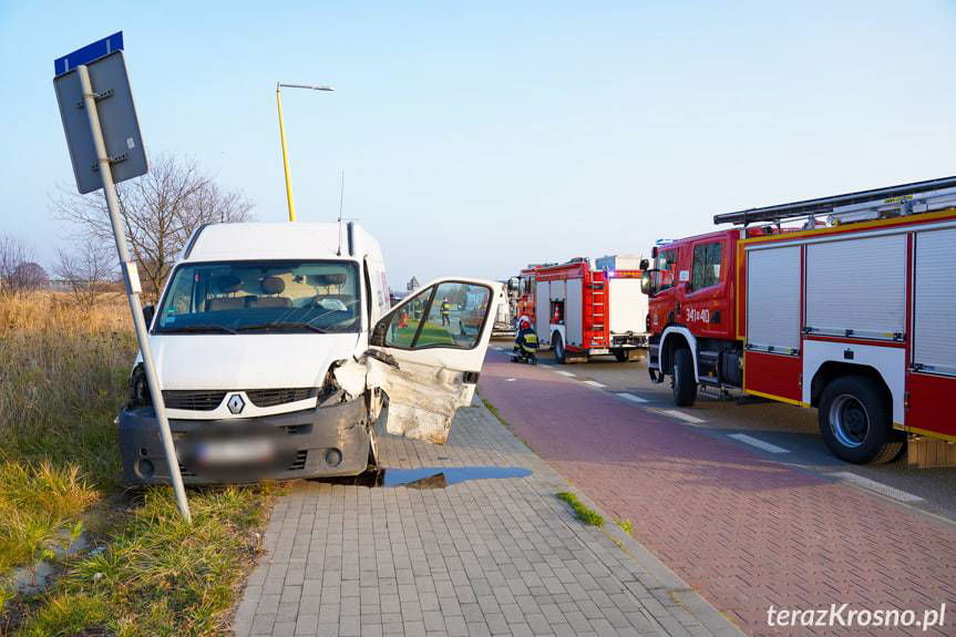 Wypadek na skrzyżowaniu Lotników i Ikara w Krośnie