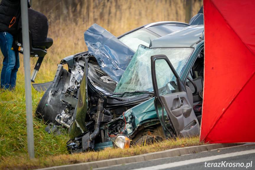 Tragiczny wypadek w Jaworniku na DK19, nie żyje 45-latka