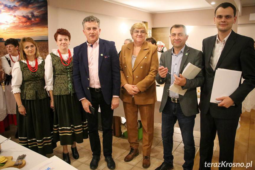 Artystyczno-kulinarna biesiada w Korczynie