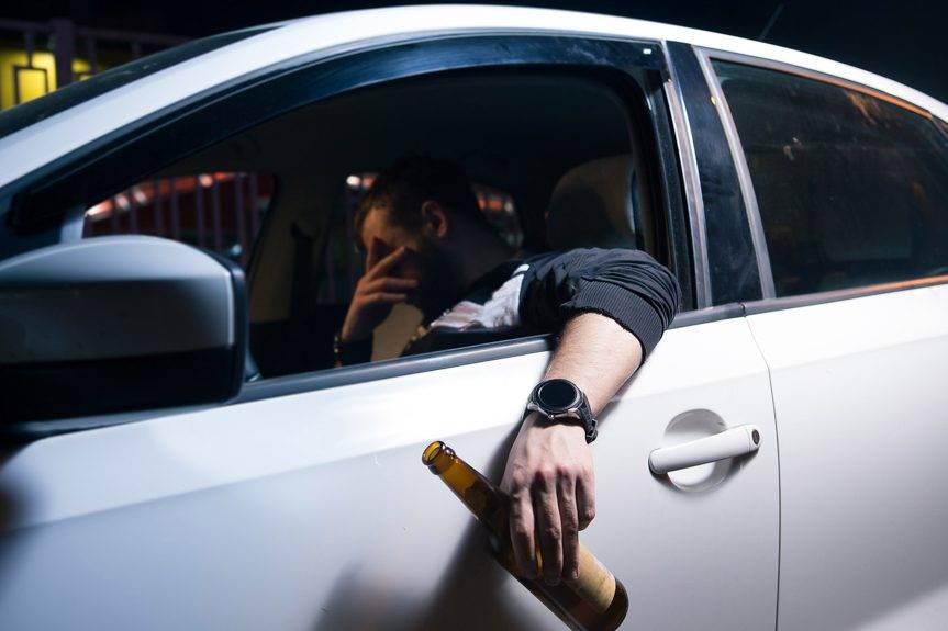 44-latek kierował mając 3 promile alkoholu. Obywatelskie zatrzymanie