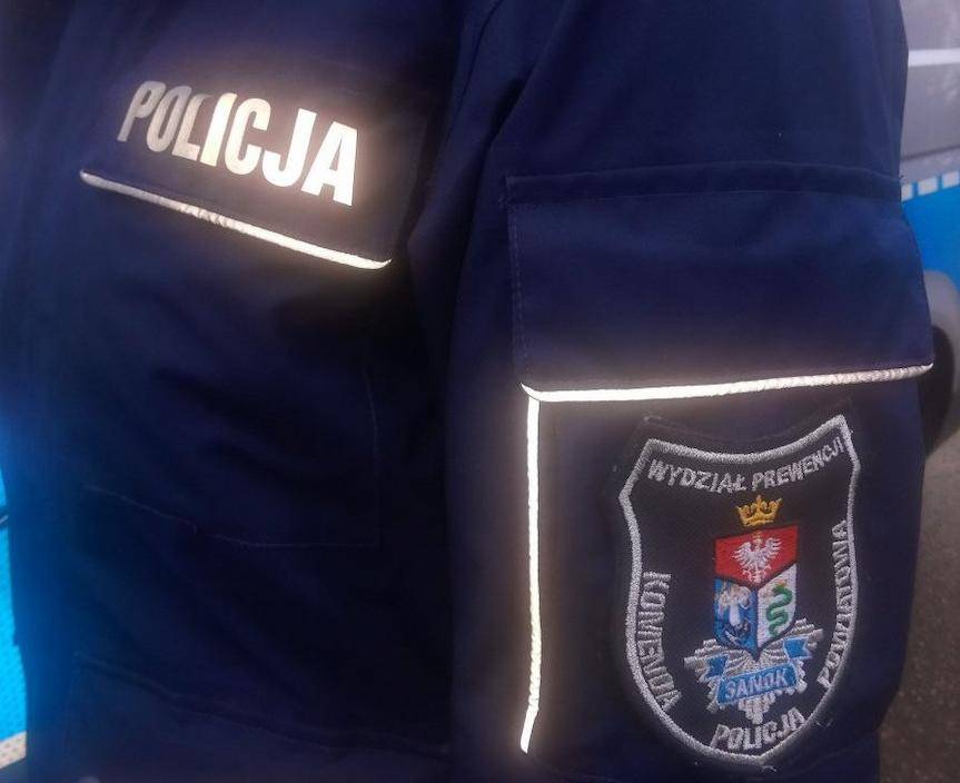REGION. Policjanci uratowali kobietę
