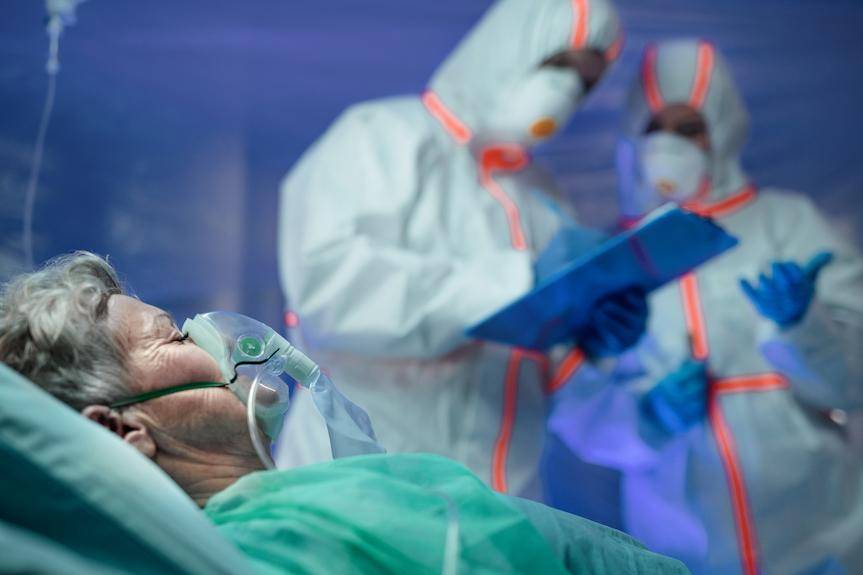 Coraz więcej łózek covidowych w Krośnie. Najnowsze dane dotyczące zakażeń