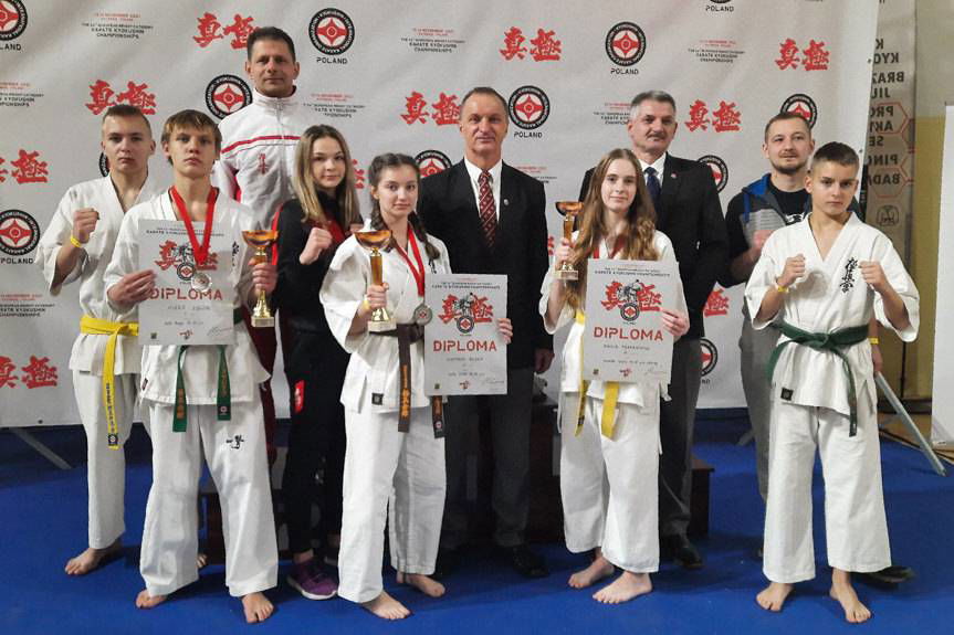 Znakomity występ na Mistrzostwach Europy w Katowicach zawodników krośnieńskiego Klubu Kyokushin Karate 
