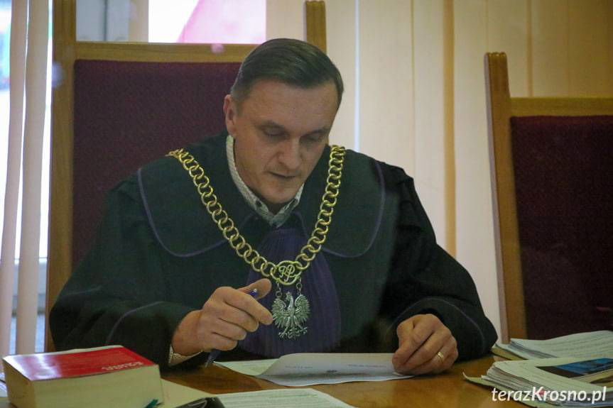 Krosno. Wyrok za znęcanie się nad psem