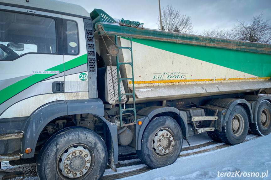 Łężany. Zderzenie ciężarówki z osobówką