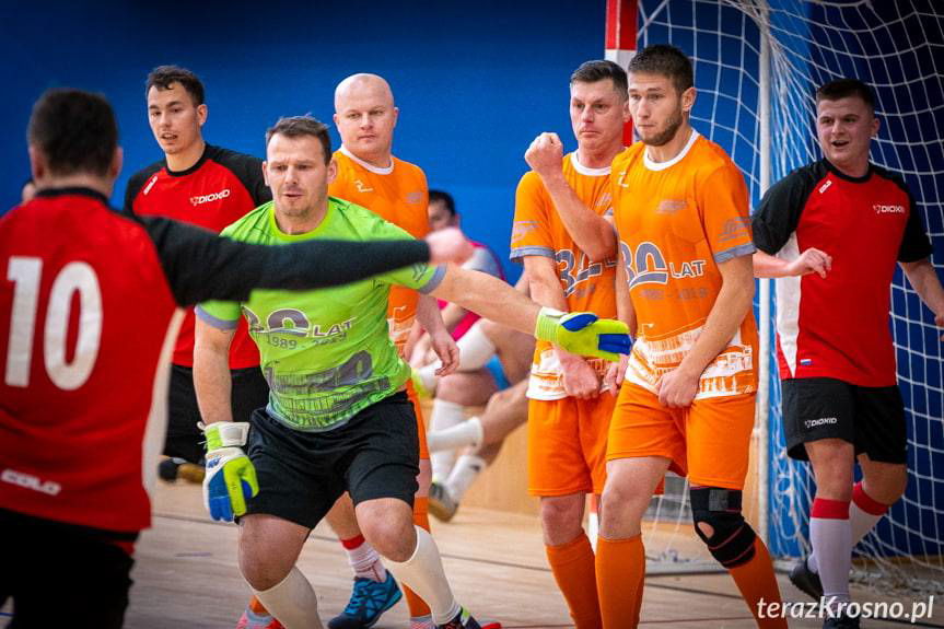 Piłkarski turniej zakładów pracy wygrywa Splast