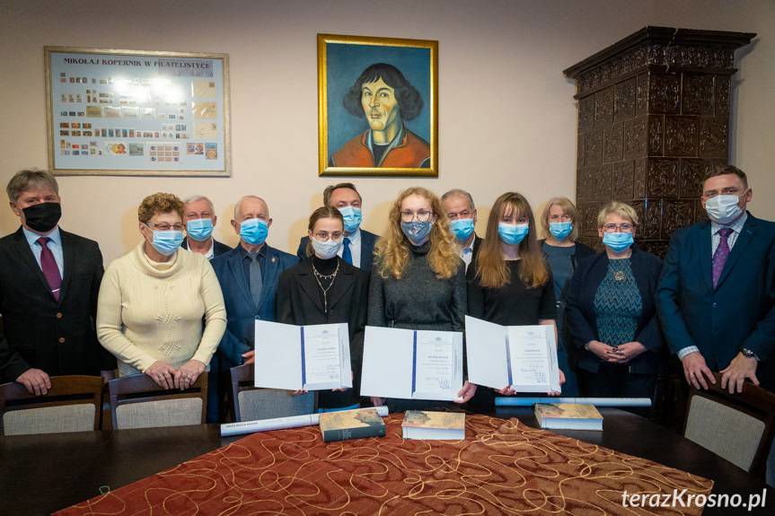 Stypendia dla absolwentek I LO w Krośnie