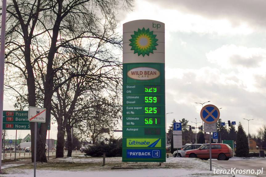 Sprawdź ceny paliw w Krośnie po obniżce VAT