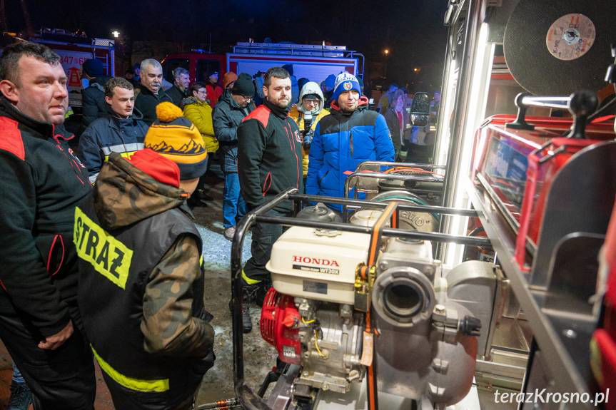 Nowy samochód ratowniczo-gaśniczy w OSP Jaszczew... na razie lekki