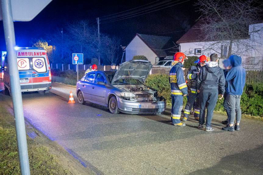 Zderzenie dwóch samochodów w Ustrobnej. Jedna osoba poszkodowana