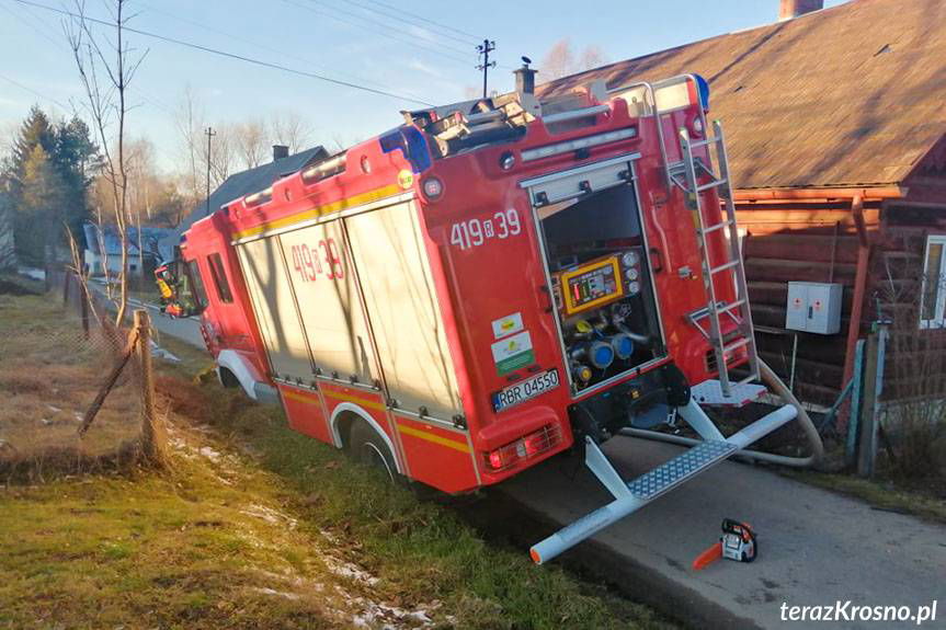 Popołudniowa akcja strażaków w Haczowie