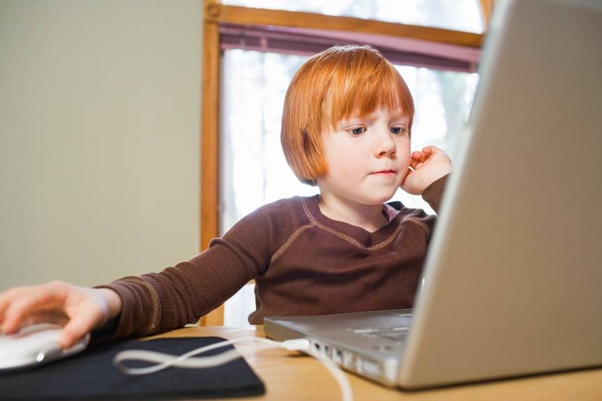 Pieniądze na sprzęt komputerowy. Skorzystają dzieci z Krosna i powiatu