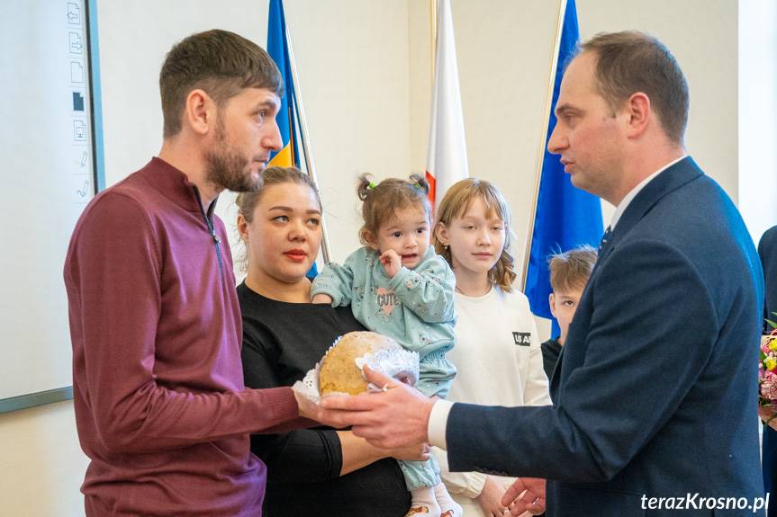 Powitanie repatriantów z Kazachstanu w Ustrobnej