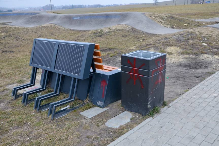 Zdewastowany pumptrack w Miejscu Piastowym. Jest nagroda za wskazanie sprawców