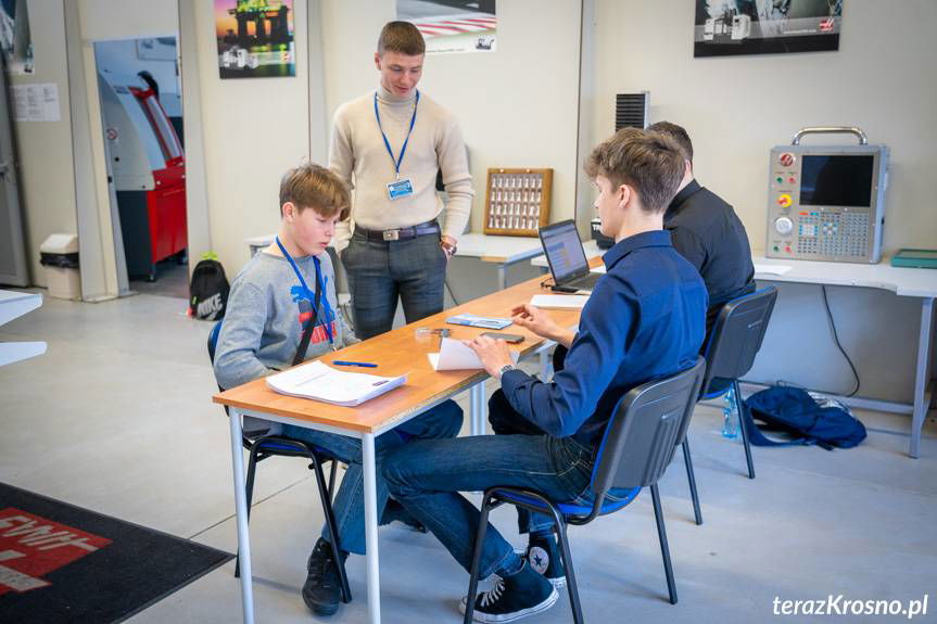 Konkurs Wiedzy Technicznej i Motoryzacyjnej w Krośnie