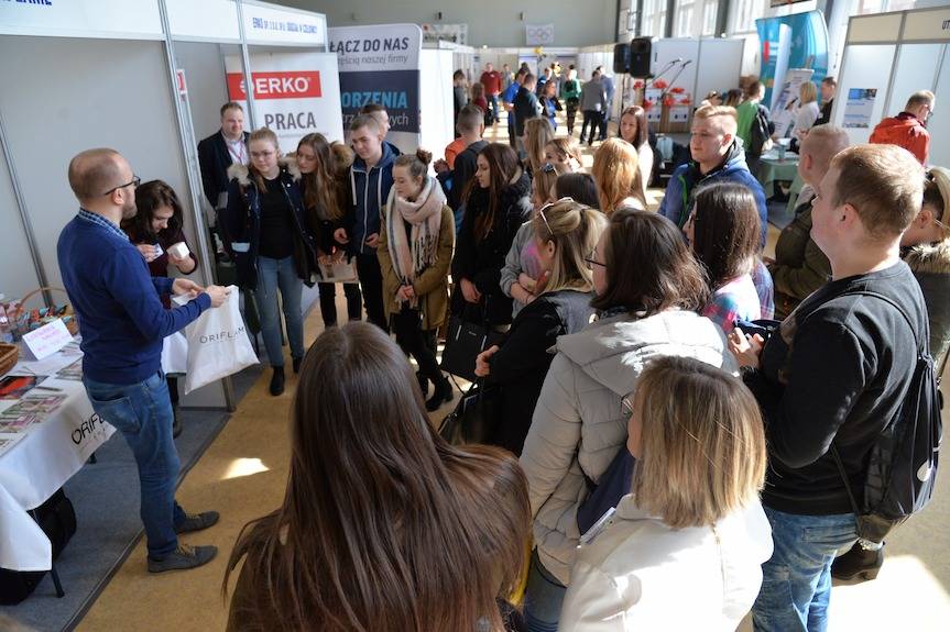 Akademicki Dzień Nauki, IX Targi Pracy oraz Seminarium branżowe w Karpackiej Państwowej Uczelni w Krośnie