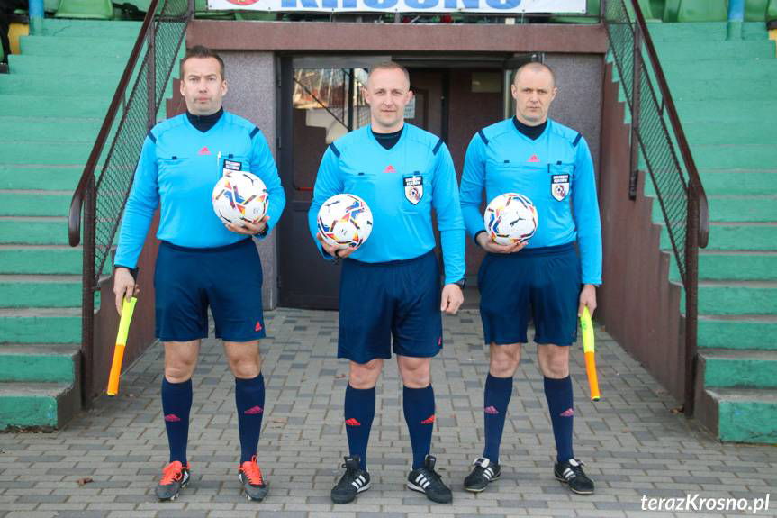 Sensacja na Bursakach. Daniel Jucha z Markiewicza Krosno pogrążył Czarnych Jasło