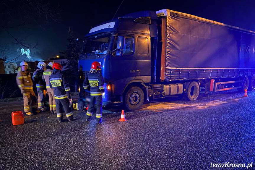 Awaria ciężarówki w Dukli na DW993