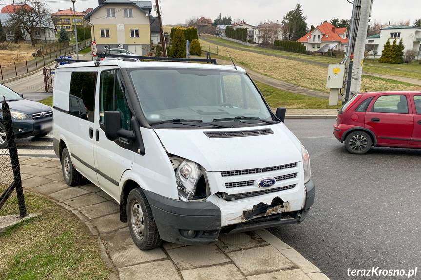 Zderzenie opla z fordem w Miejscu Piastowym