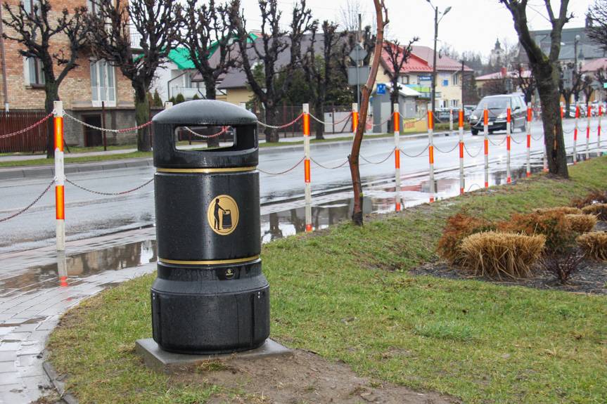 Dukla jest eko. Nowe uliczne kosze