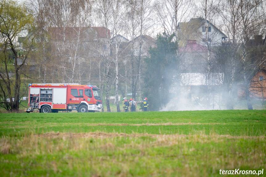 Spłonął drewniany budynek