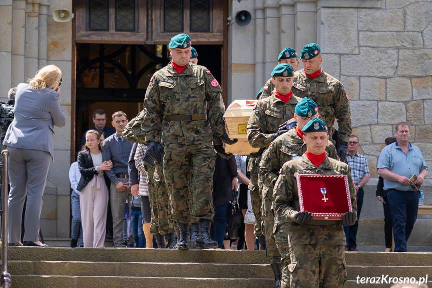 Uroczystości pogrzebowe Jana Borka ps. "Jastrząb" z Lubatowej