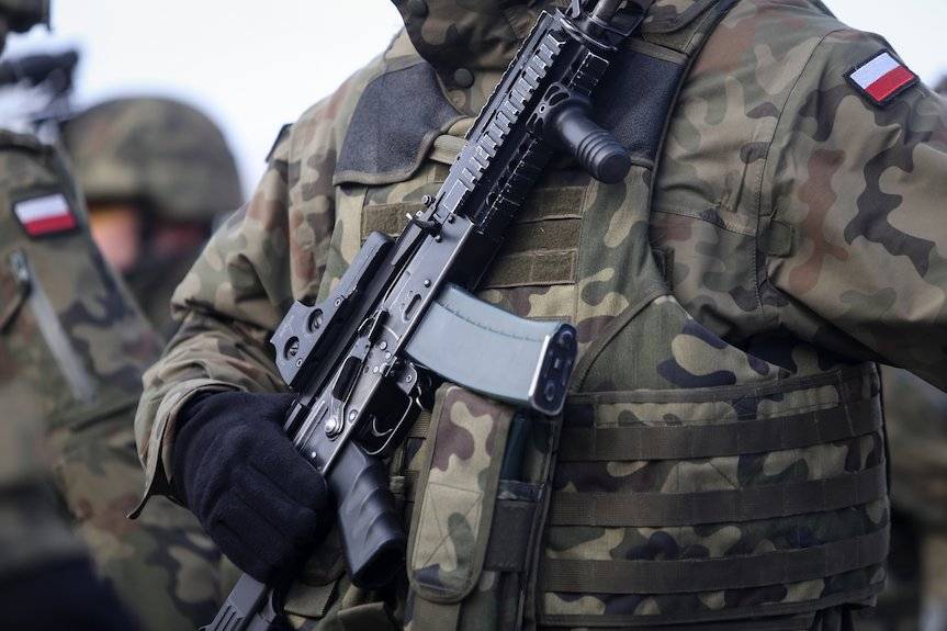 Rusza dobrowolna zasadnicza służba wojskowa. Mobilny punkt rekrutacyjny w Korczynie