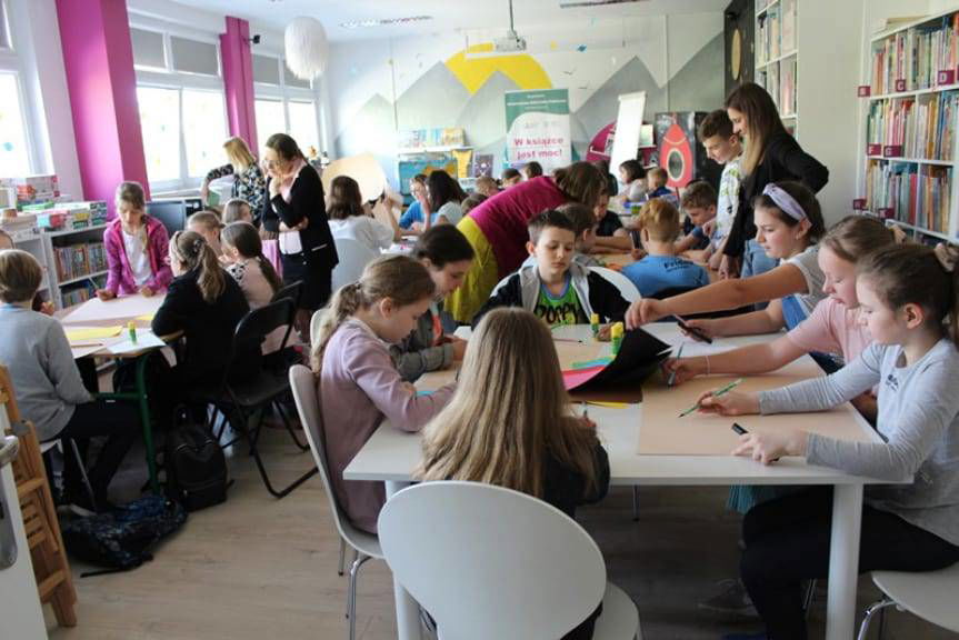 "Dzicy przewodnicy" według Joli Richter-Magnuszewskiej