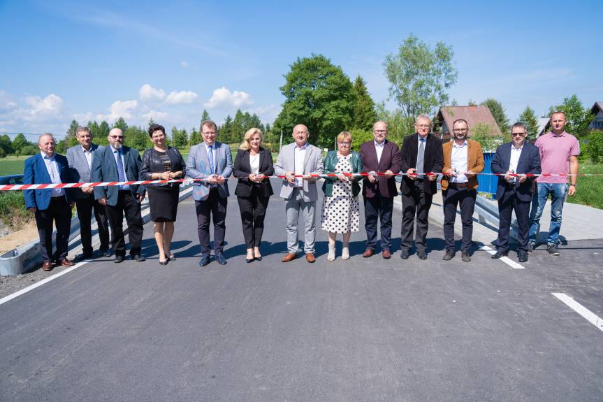 Droga powiatowa i most w Miejscu Piastowym już po remoncie