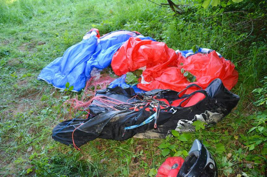 Wypadek paralotniarza w Mszanie