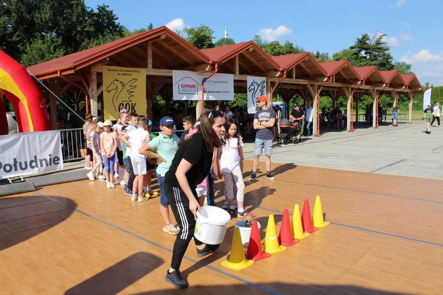 Gminny Dzień Dziecka w Jedliczu