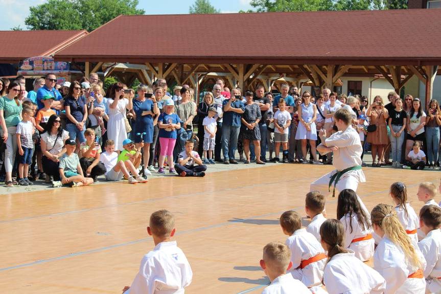 Gminny Dzień Dziecka w Jedliczu