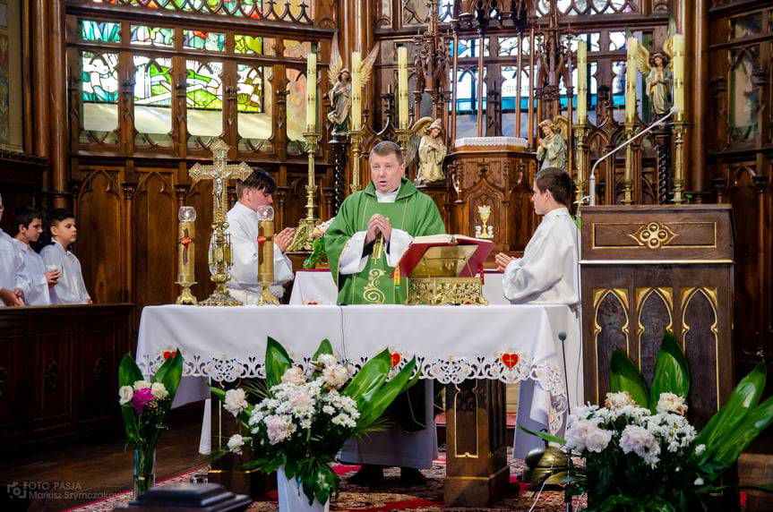 Szkoła w Bóbrce ma swój sztandar