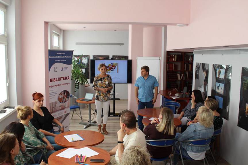 Warsztaty dla bibliotekarzy w Krośnieńskiej Bibliotece Publicznej