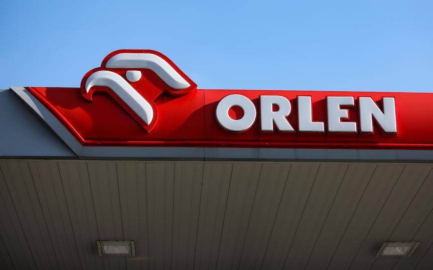 Paliwo na stacjach ORLEN w wakacje będzie tańsze