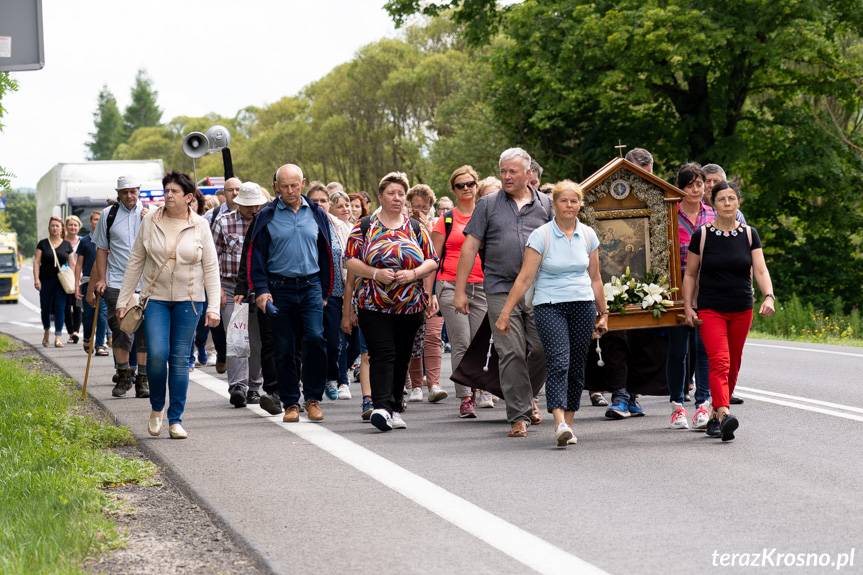 Odpust ku czci św.Jana z Dukli. Procesja z Trzciany do Dukli