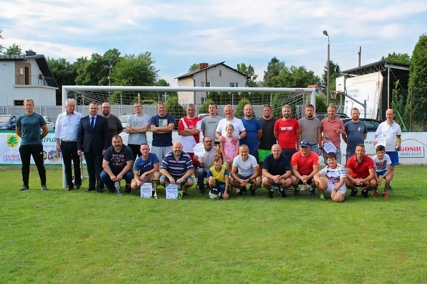 Turniej oldbojów w Jedliczu