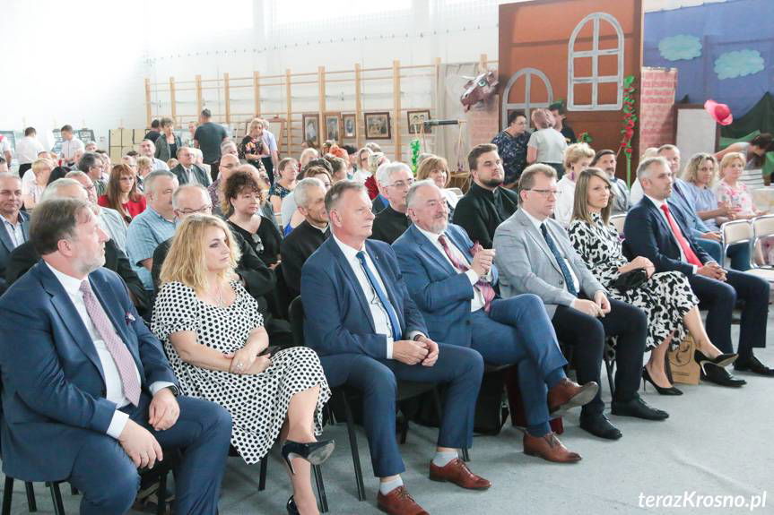 670 lat wsi i parafii Równe