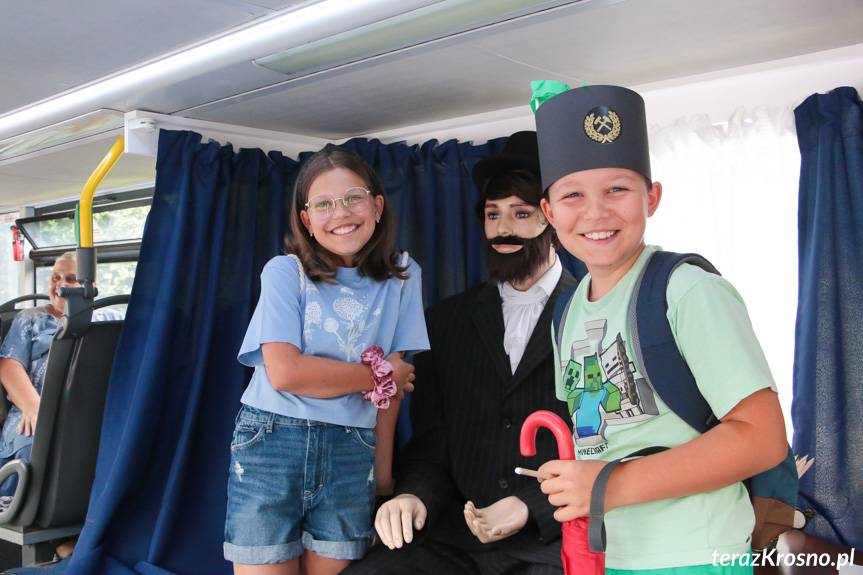 Krosno. Piknik naukowy w Naftówce