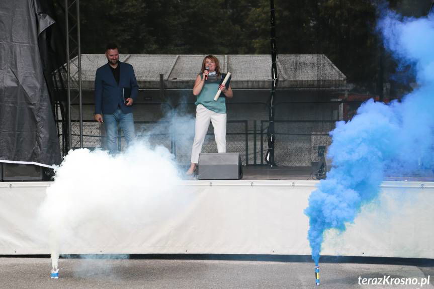 Krosno. Piknik naukowy w Naftówce