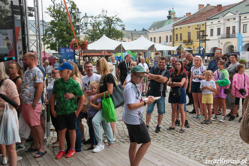 W Krośnie - Świet(l)nym Mieście odsłonięto mural Ignacego Łukasiewicza