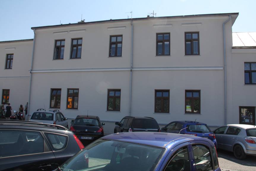 Dukla. Elewacja kamienicy odnowiona