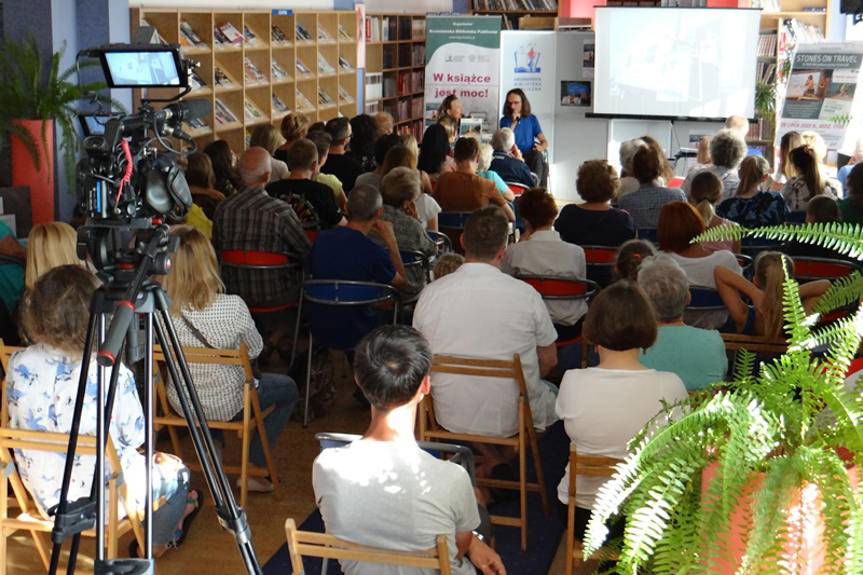 Droga jest jak narkotyk... spotkanie z Olą Synowiec i Arkadiuszem Winiatorskim w KBP